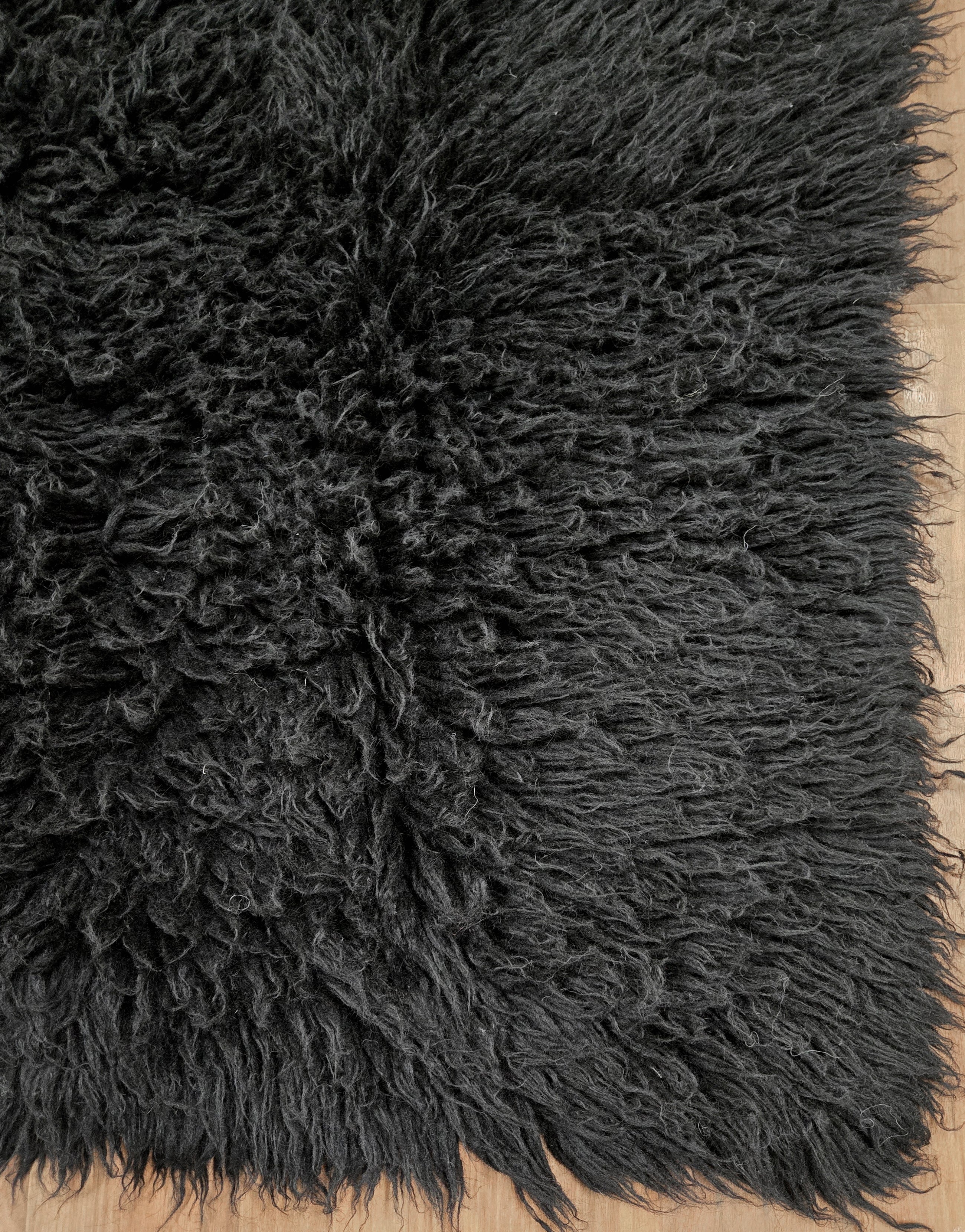 SUPER PLUSH 3X5 BLACK FLOKATI RUG | THICK 3000gsm WEIGHT | LONG 3.5