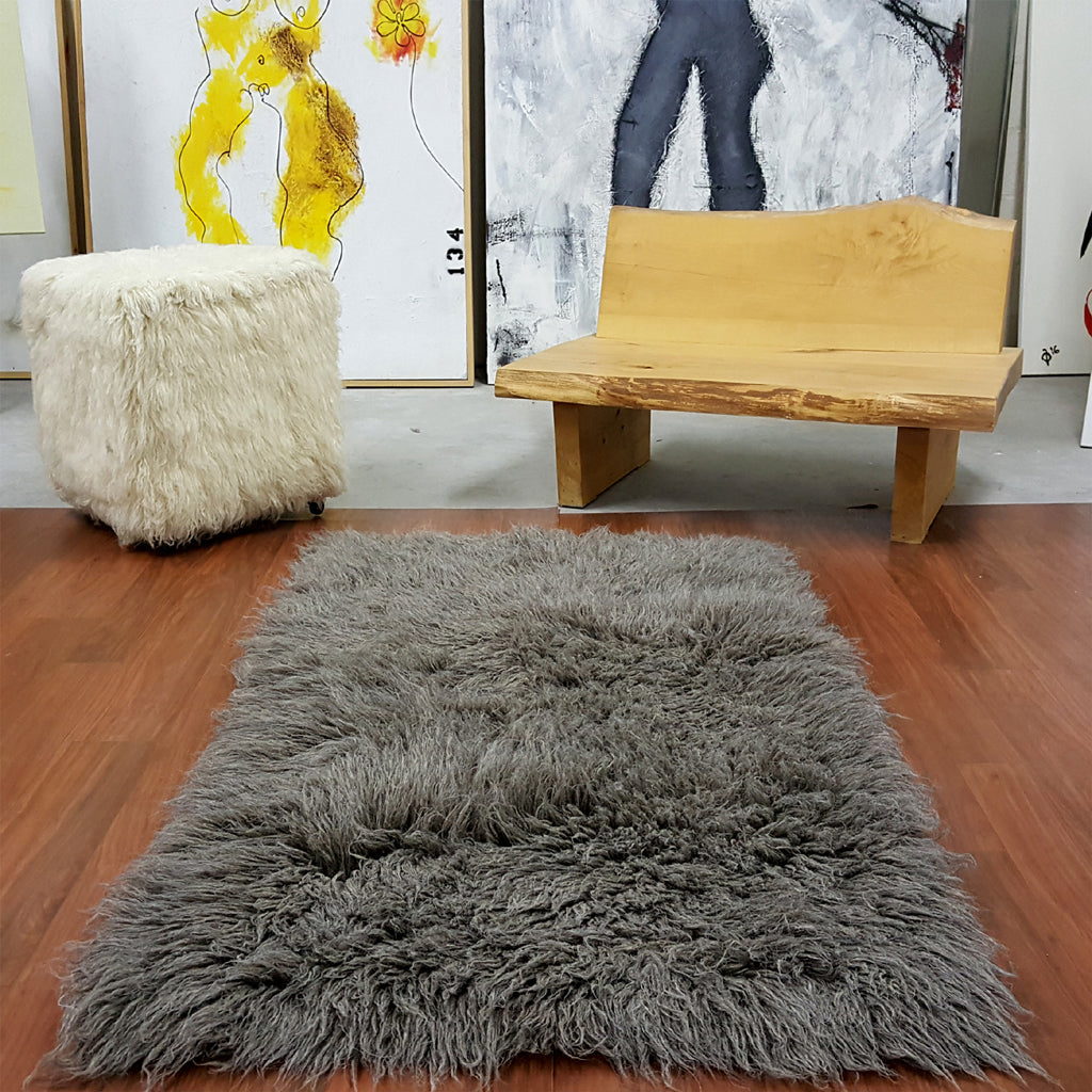 STYLISH 3X5 WARM GRAY FLOKATI RUG | THICK 3000 GRAM WEIGHT | LONG 3.5