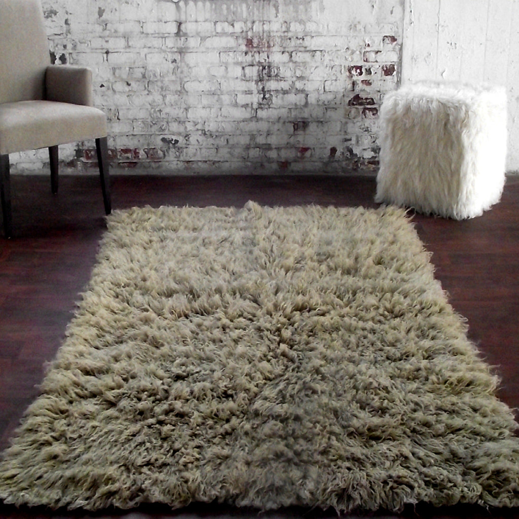 STYLISH MUSROOM GREEN FLOKATI RUG | THICK 3.5