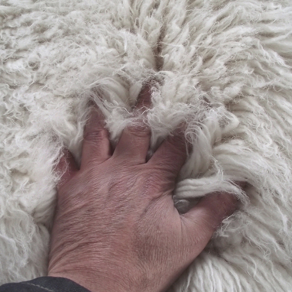 SUPER THICK SHEEPSKIN FLOKATI RUG | PLUSH 3.5